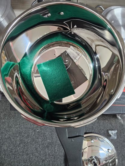 Stainless Steel Pressure Cooker 10L - Image 2